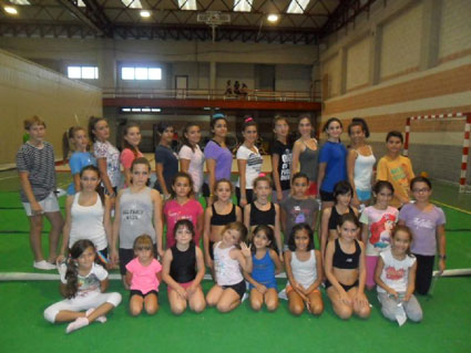 Participantes en el IV curso de captación del Ritmica Nevada Armilla recientemente clausurado