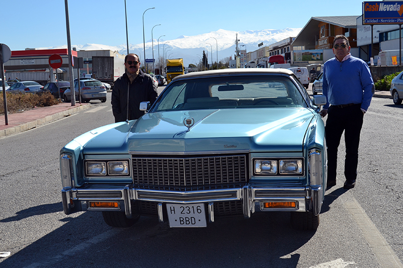 Vehículos singulares, 2:  Serafín Martínez y su Cadillac del 75