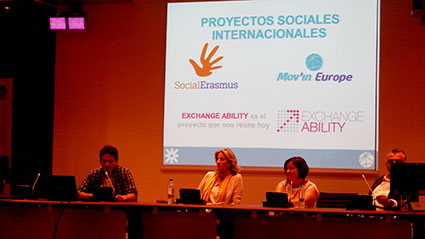 social erasmus03