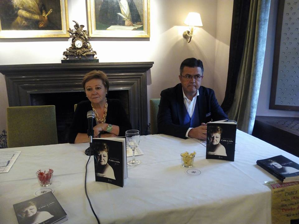 Gracia Romero y Juan Carlos Sánchez, en el momento de la presentación