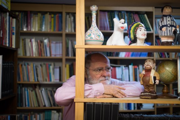 La biblioteca de Andrés Sopeña.   Foto: Ramón L. Pérez