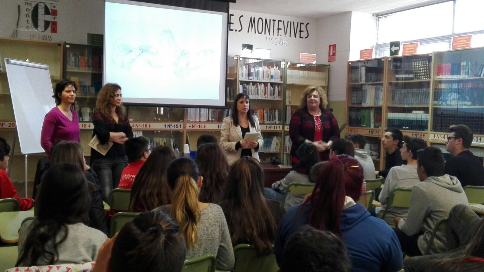 Escolares de Las Gabias asisten a la presentación del VIII Premio de Poesía infantil “El Príncipe Preguntón»