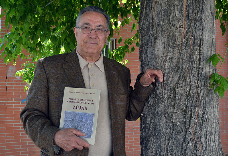 Francisco Arredondo: «Desde hace 40 años me dedico a estudiar la Historia de Zújar»