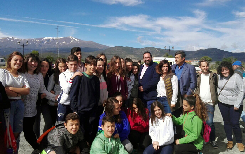 El proyecto de Diputación ‘Creando Futuro’ reúne en Albuñán a 400 jóvenes