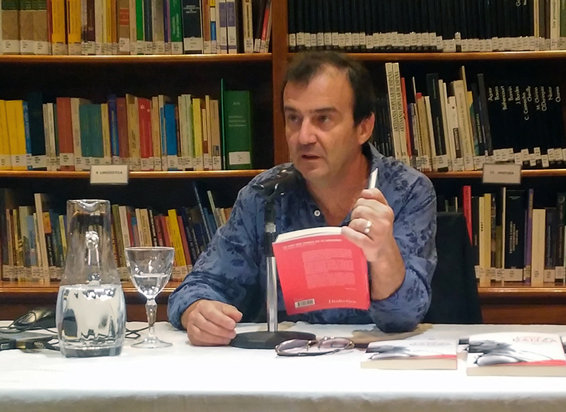 Juan Ramón Hernández, Januman: «Pasar de lector inagotable a escritor era un acto previsible»