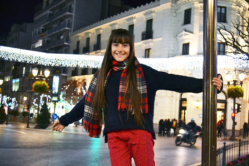 Nadia Dólera Bracero, ganadora del concurso de christmas de IDEAL, sueña con ser bióloga marina