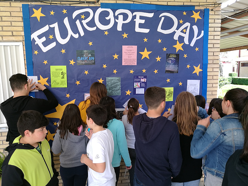 Celebración del Día de Europa en el IES Pedro Jiménez Montoya