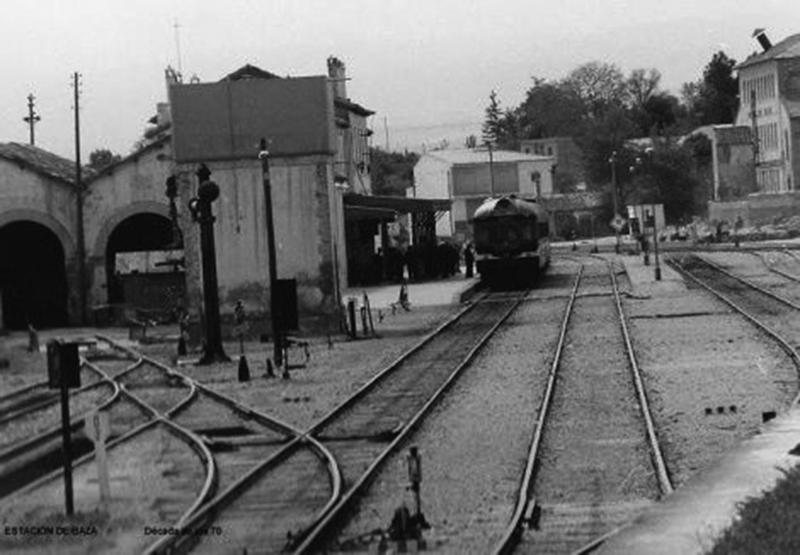 Juan Antonio Díaz Sánchez: «La línea ferroviaria Águilas-Lorca-Baza  y su paso a través de las comarcas andaluzas»