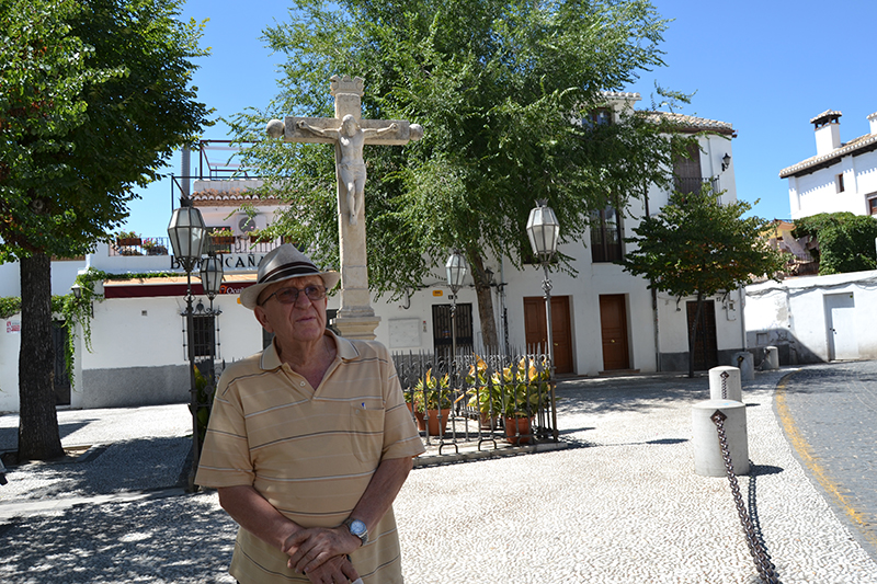 Esteban de las Heras: «Don Miguel Carrascosa Salas, memoria viva de la Alpujarra y el Albaicín»