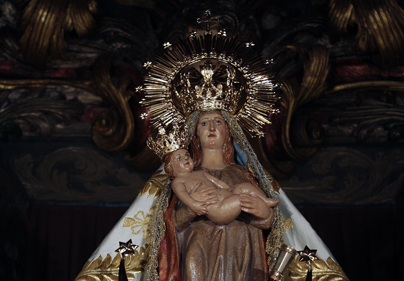 Juan A. Díaz y María Castaño: «La Santísima Virgen de la Piedad de Baza»