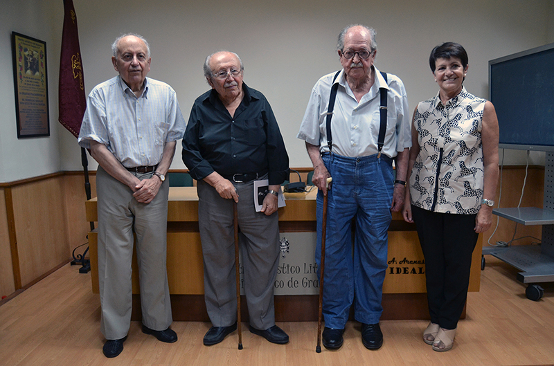 La Academia de Buenas Letras homenajea a Julio Alfredo Egea, «el poeta de la bondad y la naturaleza»