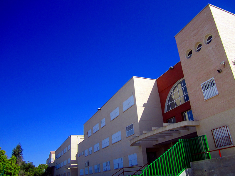 IES Cerro de los Infantes de Pinos Puente: En la periferia también existe la excelencia