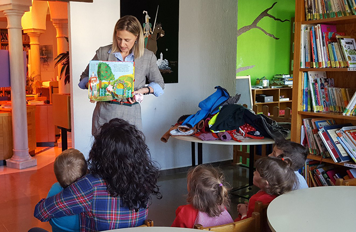 Monachil celebra su Semana del Libro con encuentros literarios y teatro infantil