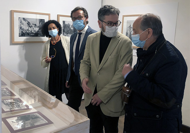 La Casa de los Tiros acoge la muestra ‘No hace tanto’, con fotografías del Archivo Histórico Provincial y del diario ‘Patria’