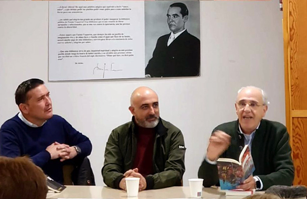 La Biblioteca Pública de Fuente Vaqueros inaugura sus Martes Literarios con los poetas Ramón Martínez y Manuel Salinas