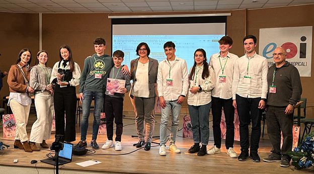 Más de 200 estudiantes de 44 centros educativos participan en el IV Torneo de Debate Educativo