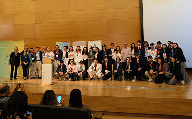 Los premios del IV Torneo de Debate Educativo, celebrado en el Parque de las Ciencias, se van para Sevilla y Cádiz