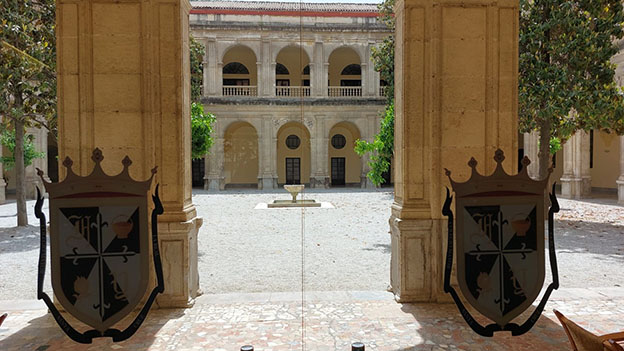 Carta de agradecimiento al Colegio Mayor Universitario Santa Cruz la Real de Granada