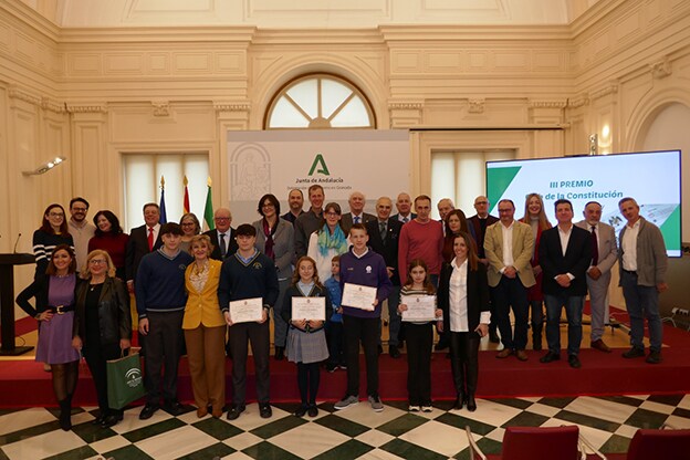 Entregados los premios del concurso ‘III Premio Club de la Constitución’