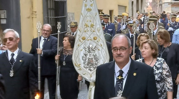 Antonio Alaminos: «Las festividades de San Antón y San Sebastián, centro de las celebraciones de invierno»