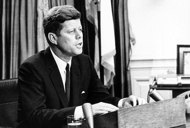 José A. Delgado: «John Fitzgerald Kennedy: sesenta años de una esperanza frustrada»