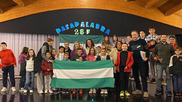 Celebración del Día de Andalucía en en el CEIP Federico García Lorca de Olivares: una fiesta de cultura, tradición y orgullo