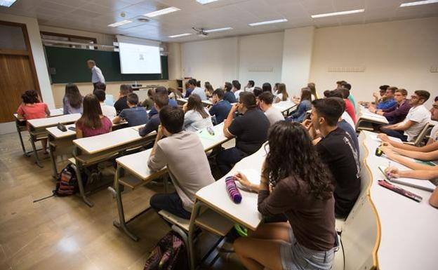 José A. Delgado: «La orientación del alumnado universitario es más necesaria que nunca»