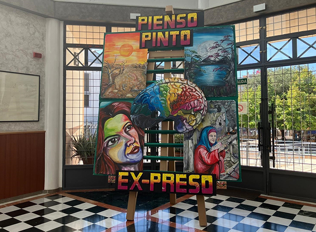 El Centro ‘Fernando de los Ríos’ de Albolote acoge la exposición ‘Pienso, Pinto Ex–preso’