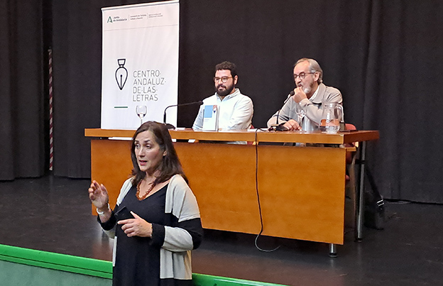 Javier Bozalongo inaugura el ciclo ‘Poesía en el Centro’, organizado por el Centro Andaluz de las Letras