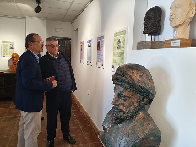 La exposición ‘Galería de ilustres’ muestra a las personas que forman parte de la historia de la Comarca de Guadix