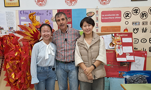 El alumnado del CEIP Miguel de Cervantes (Armilla) aprende lengua y cultura china en su horario escolar