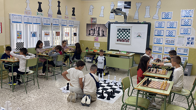 El ajedrez como herramienta educativa en el CEIP Federico García Lorca de Olivares