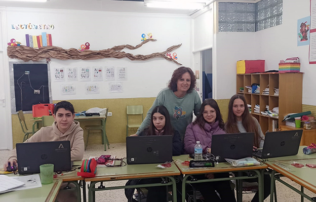 ¿Conectados o enganchados? El uso de Internet entre los estudiantes de 1º y 2º de ESO