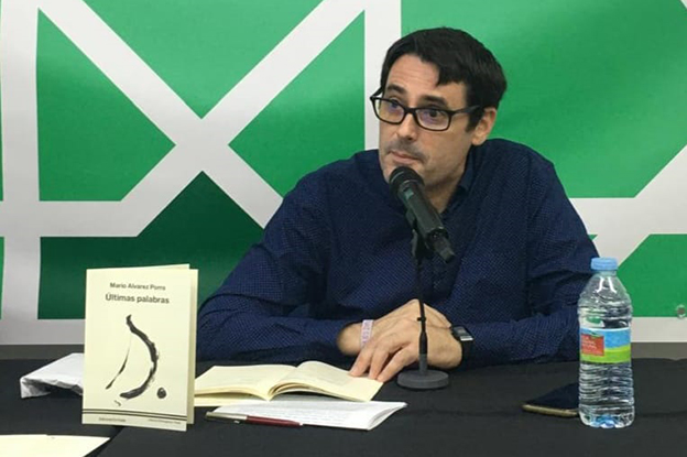 Mario Álvarez: «La poesía nos concede el terrible don de la lucidez»