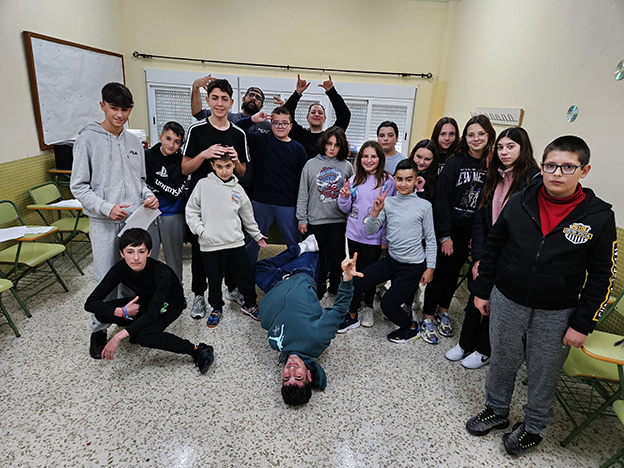 Taller de danza urbana y escritura de rap: Fomento de la igualdad y el respeto entre los estudiantes de tercer ciclo de Primaria y Secundaria del CEIP FGL de Olivares