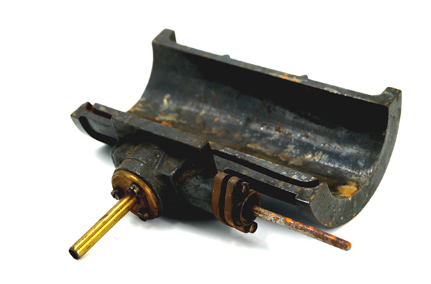 Elemento de la semana del Museo de Ciencias del IES Padre Suárez (265): Modelo de sección de cilindro de máquina de vapor