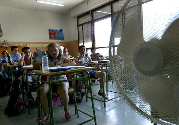 FAMPA Alhambra: «Cortar las clases por el calor vulnera el derecho a la educación y es un agravio para las familias»