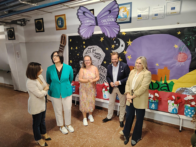 ¿Es normal que venga tanta gente importante para inaugurar el curso?