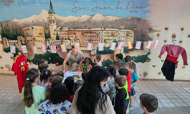 El CEIP San Juan de Dios de Granada organiza su II Feria de los Idiomas