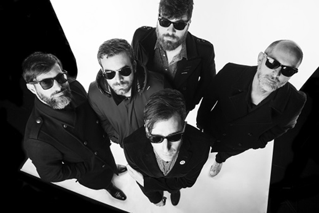 Arranca el IV Ciclo ‘Por donde van los Tiros’ con ‘Tierra. El Hombre Garabato canta a Carlos Cano’