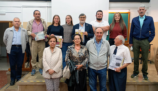 La palabra hecha arte: ALUMA recibe el Premio Águila de Oro 2025