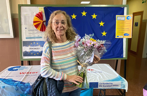 Mercedes León Ramos: 42 años (y 20 días) de enseñanza, vocación y compromiso