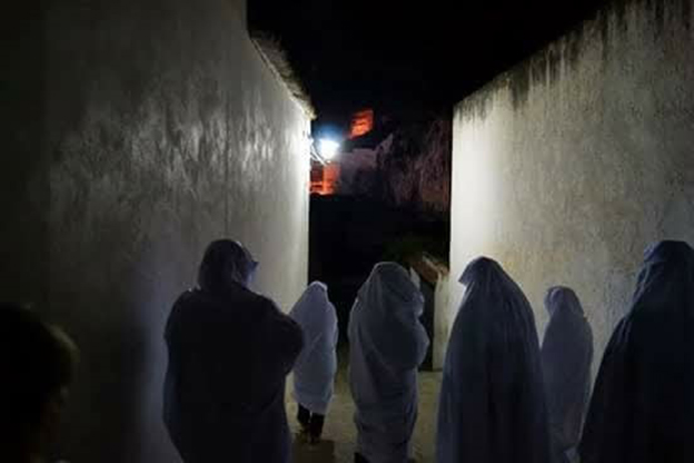 Ana Barea Arco: «Noche de marimantas»