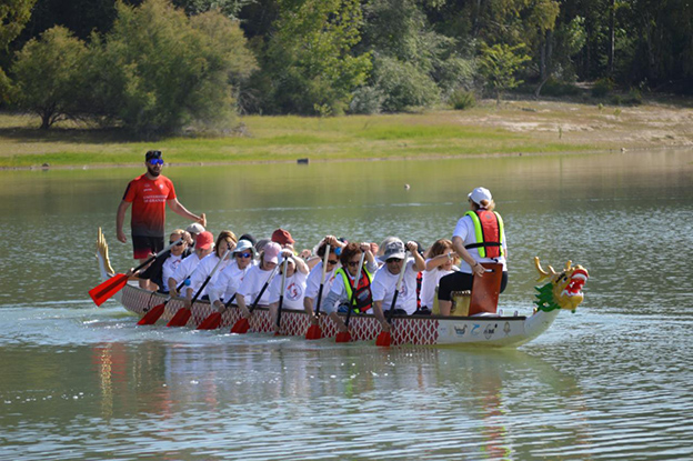 Los piragüistas estudiantes senior del Dragón inician temporada