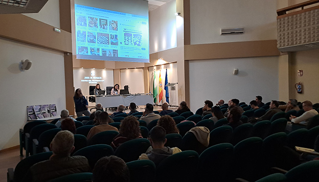 Arranca el programa educativo aulaDJaque en 99 centros de Granada