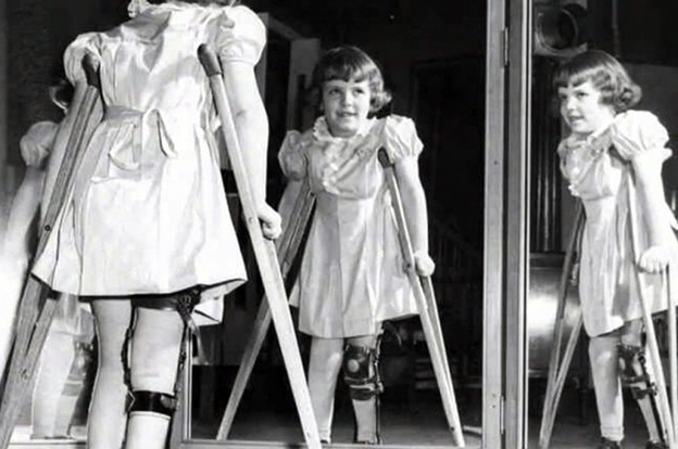 Ana Barea Arco: «La pandemia ocultada y olvidada»