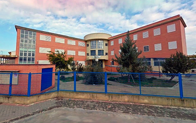 El IES Fernando de los Ríos de Fuente Vaqueros lleva una vez más tres meses sin administrativo