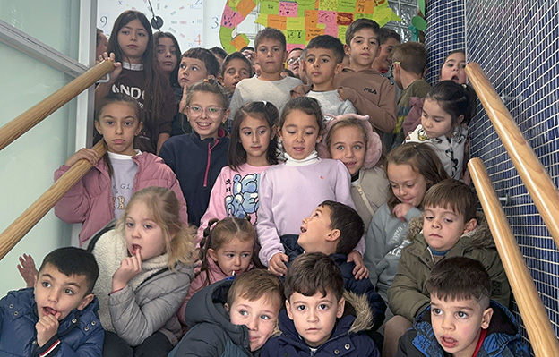 Elmer nos enseña a ser únicos: Taller inclusivo en el CEIP Federico García Lorca