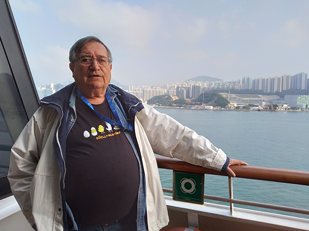 Juan Franco Crespo: «Pinceladas asiáticas: Hong Kong, Alfa y Omega»