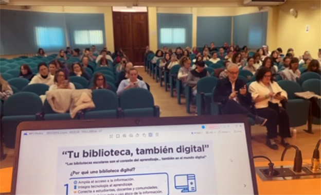 Más de 300 responsables de bibliotecas escolares abordan en unas jornadas la innovación educativa